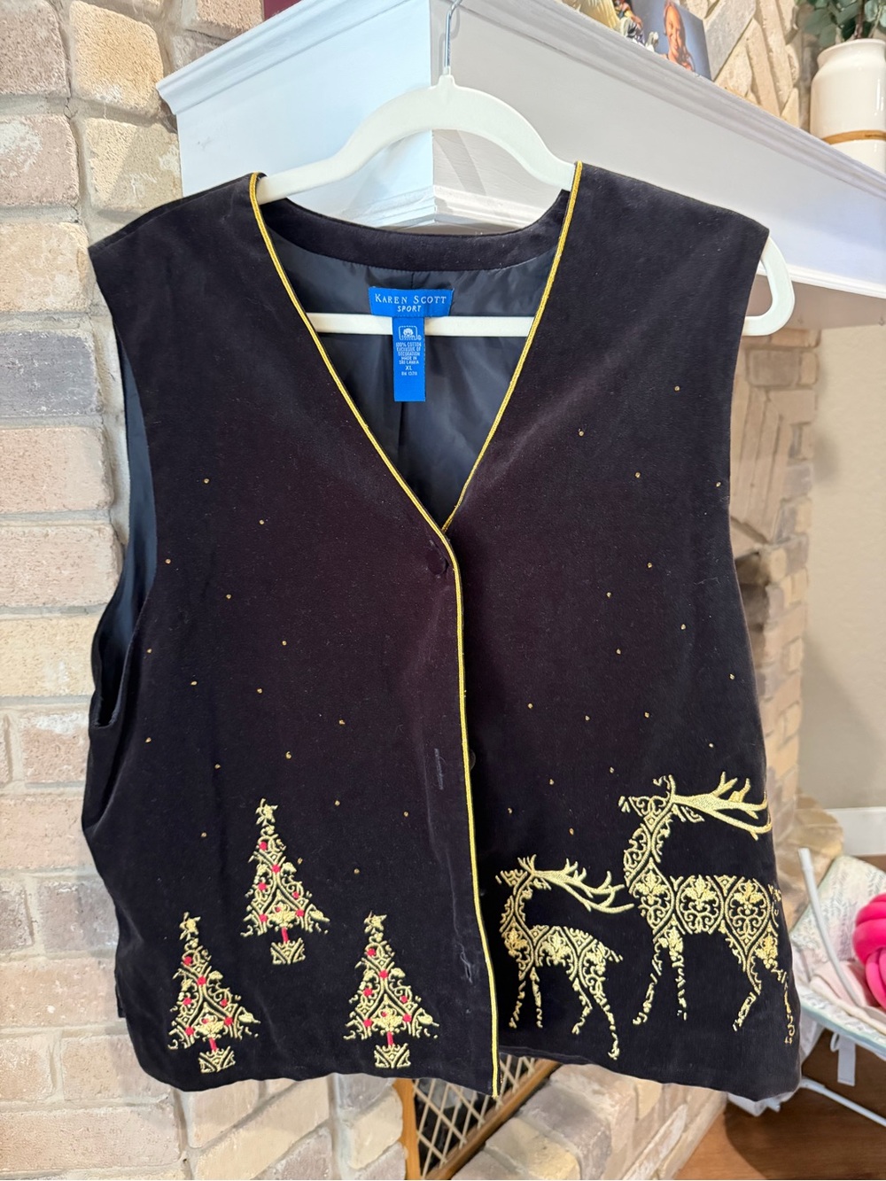 Vintage Karen Scott Black Holiday Velvet Vest with Gold Reindeer Embroidery